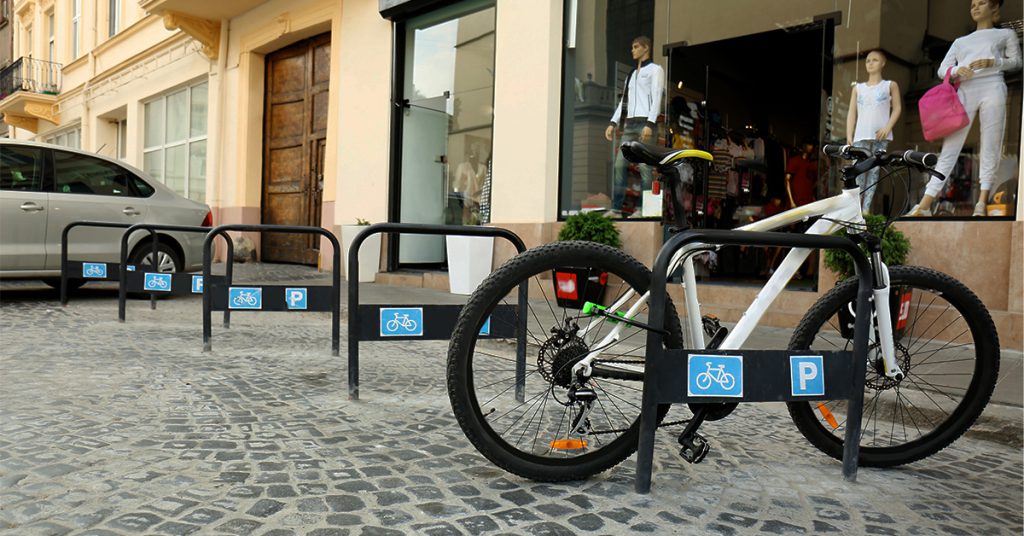 Les solutions de stationnement encouragent l'utilisation du vélo et des trottinettes